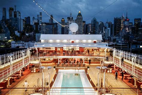 boutique cruises.